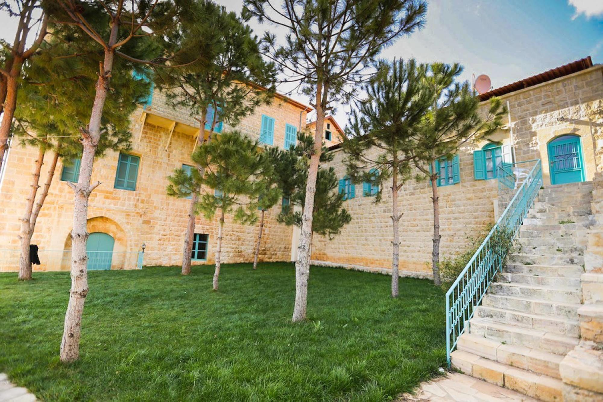 Deir Al Oumara Hotel Deir el Qamar Buitenkant foto