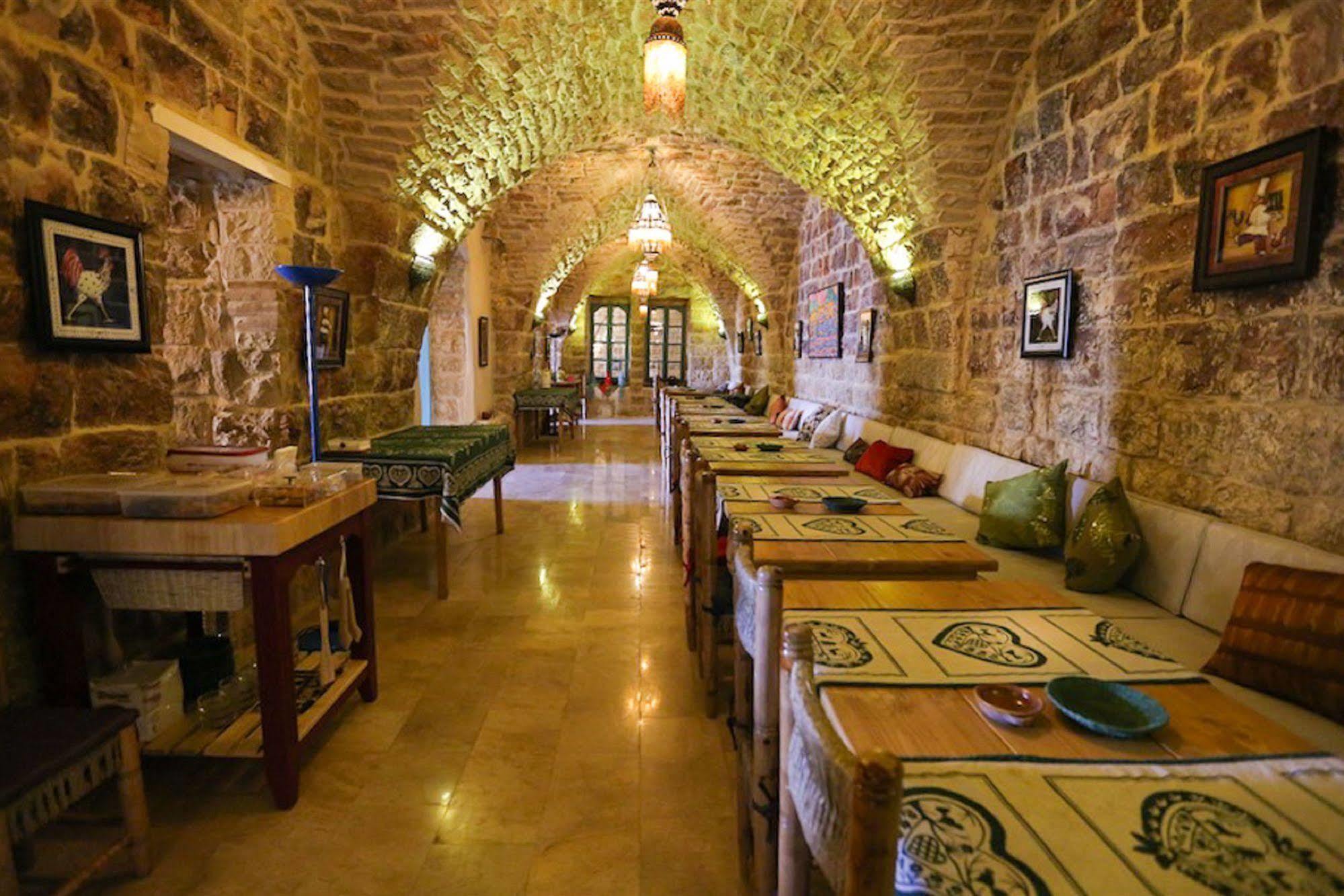 Deir Al Oumara Hotel Deir el Qamar Buitenkant foto