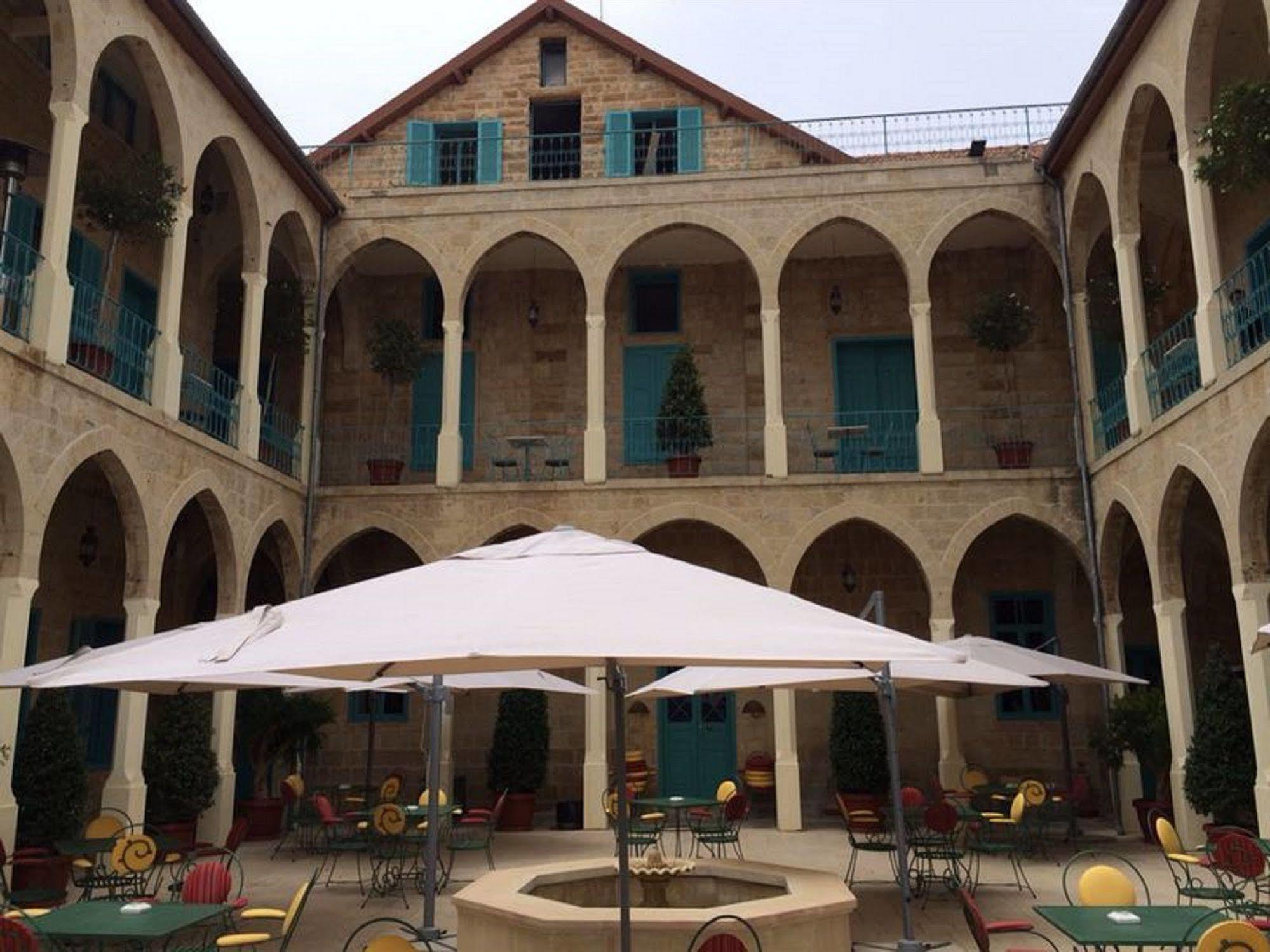 Deir Al Oumara Hotel Deir el Qamar Buitenkant foto